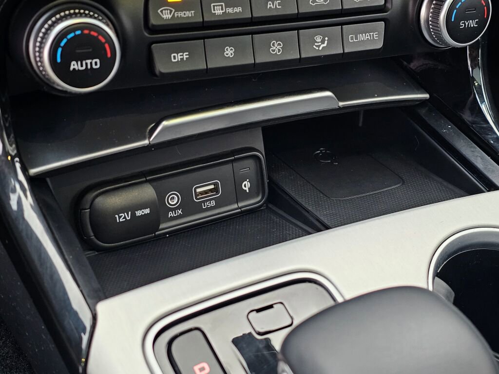 Used 2020 Kia Stinger GT2 image 29