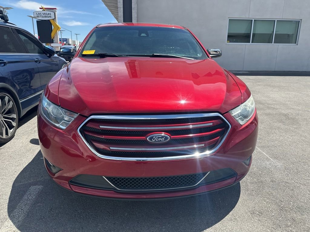 Used 2017 Ford Taurus Limited FWD image 2