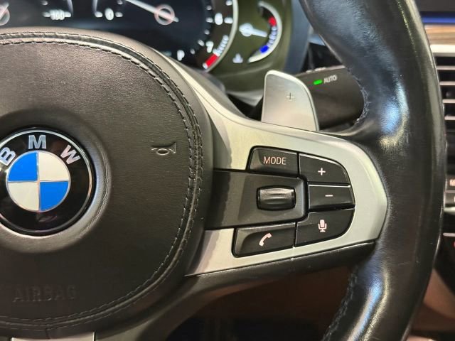 Used 2019 BMW 540i w/ M Sport Package image 17