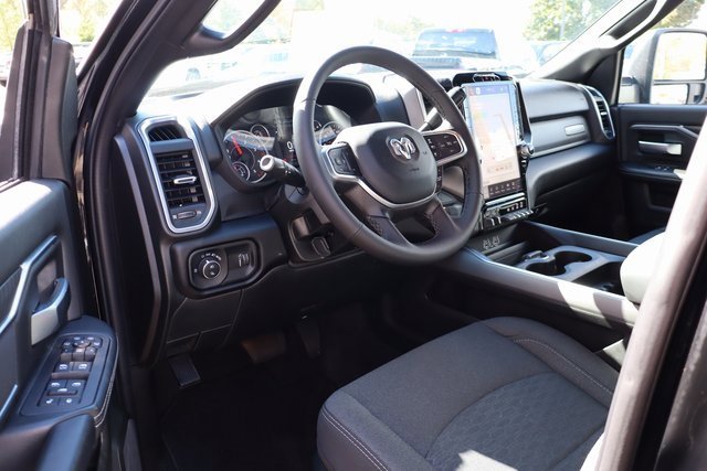 Used 2025 RAM 2500 Big Horn image 15