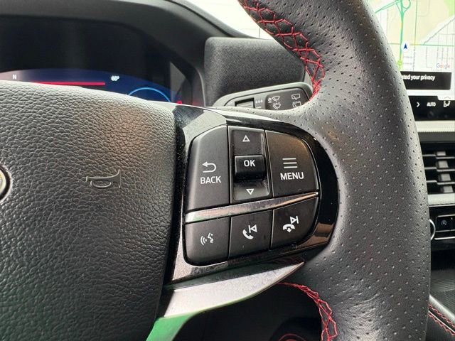 Used 2025 Ford Explorer ST-Line image 29