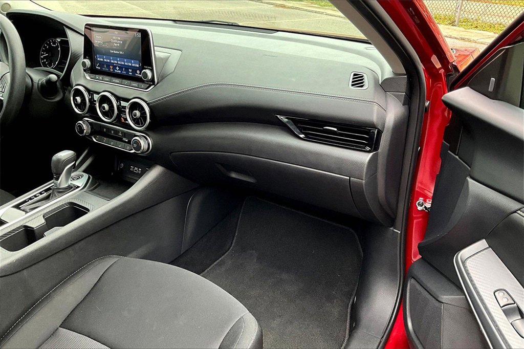 Used 2024 Nissan Sentra SV image 15