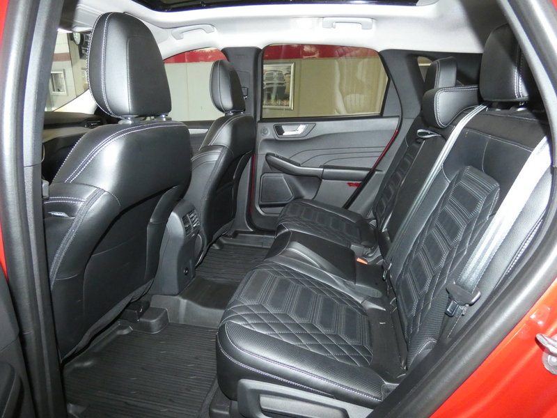 Used 2024 Ford Escape SE w/ PHEV Premium Package FWD image 27