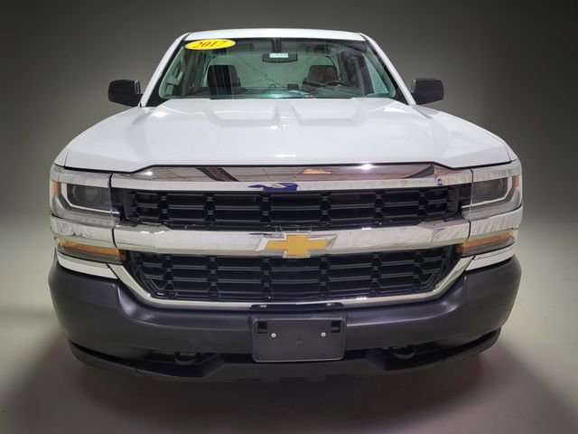 Used 2017 Chevrolet Silverado 1500 W/T w/ Trailering Package image 8