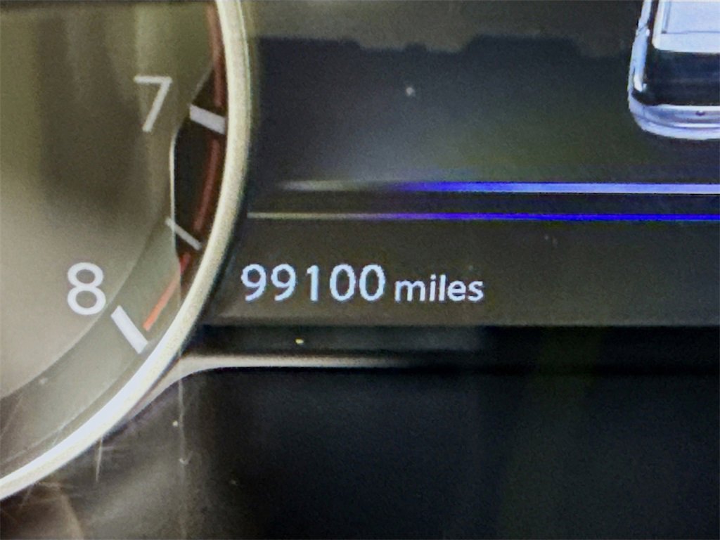 Used 2020 Nissan Murano S image 4