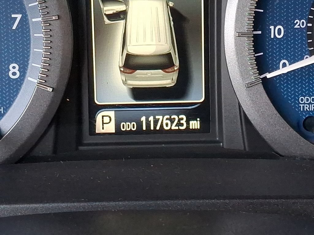Used 2015 Toyota Sienna Limited Premium FWD image 22