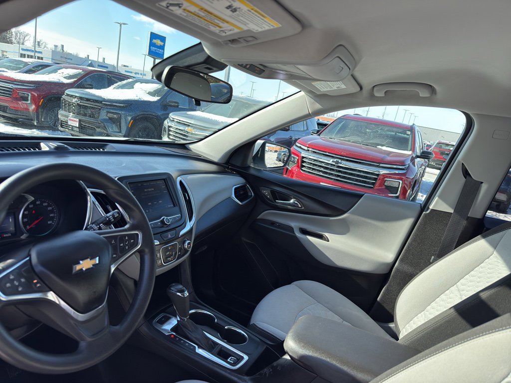 Used 2020 Chevrolet Equinox LT image 24