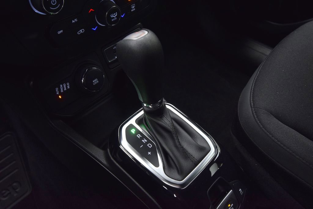 Certified 2022 Jeep Renegade Altitude image 23