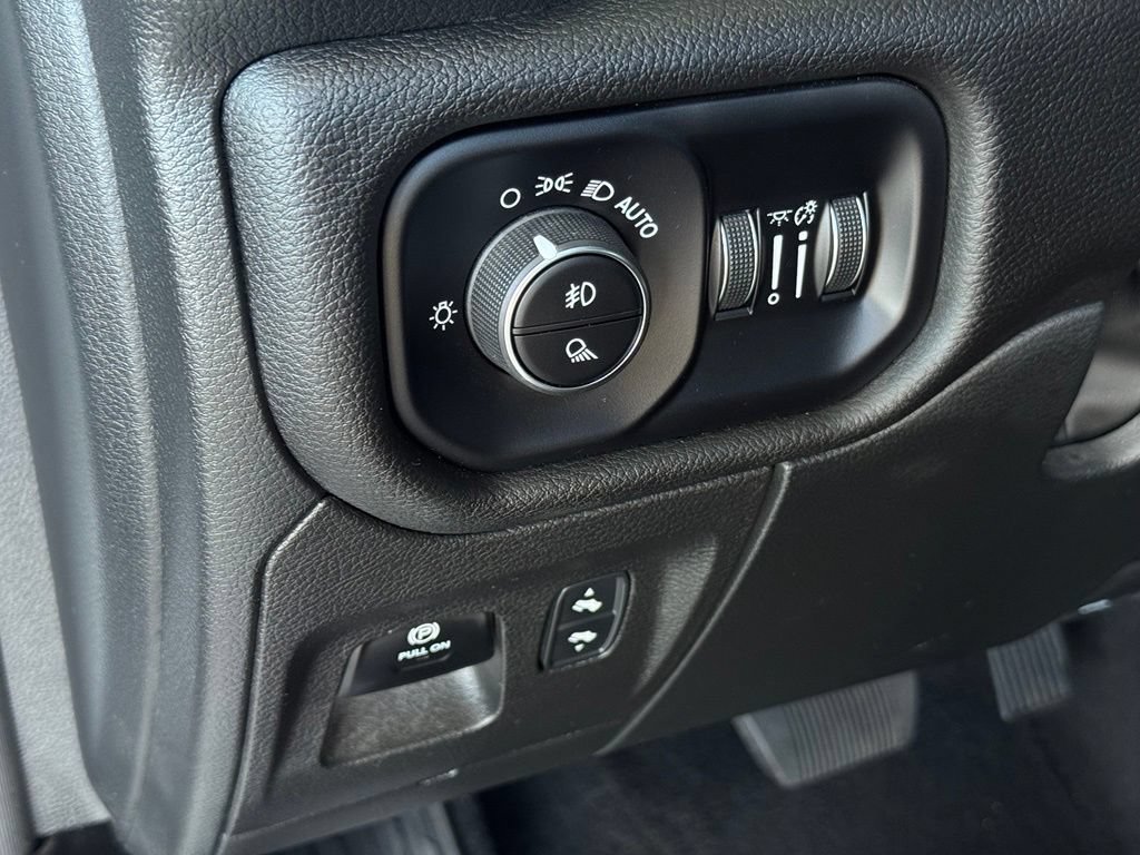 Used 2025 RAM 1500 Rebel w/ Rebel Level 1 Equipment Group AWD/4WD image 31