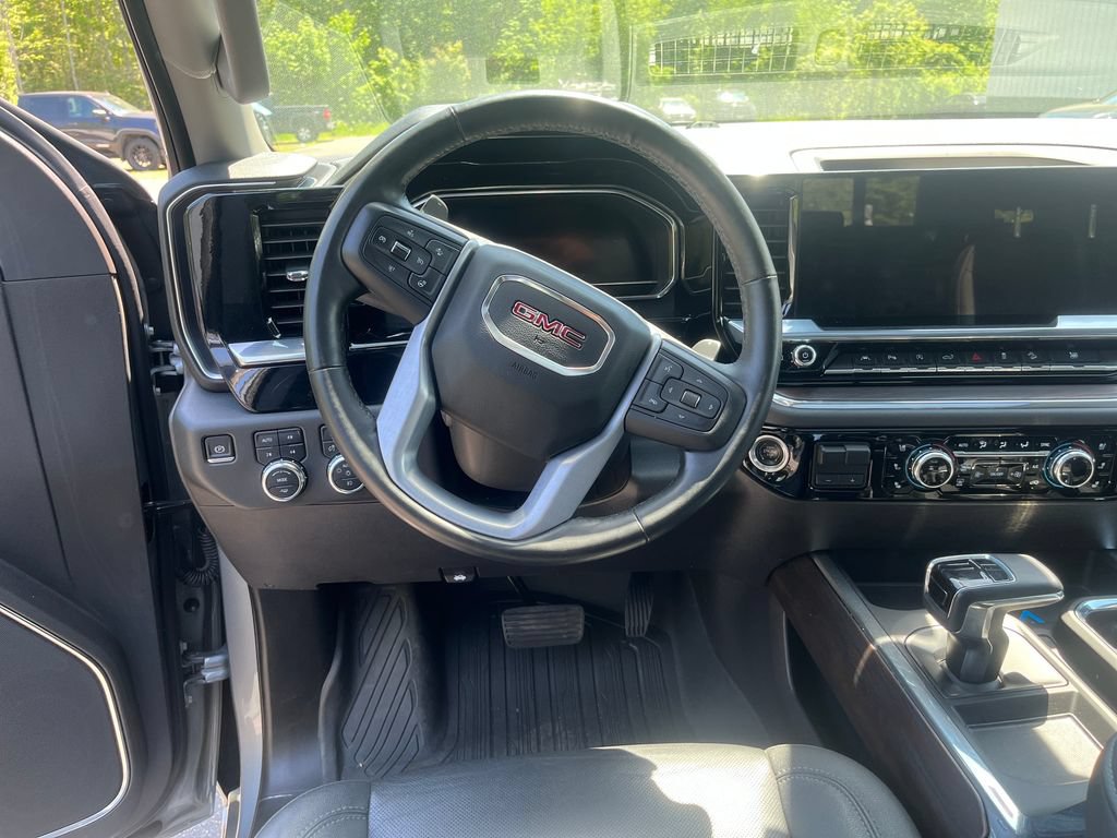 Certified 2023 GMC Sierra 1500 SLT w/ SLT Premium Plus Package AWD/4WD image 33