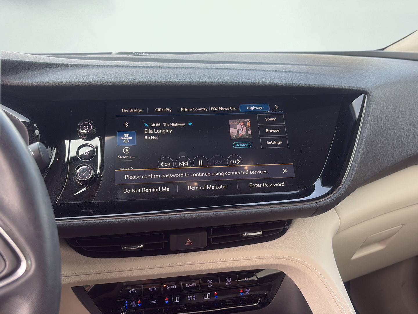 Used 2021 Buick Envision Avenir w/ Technology Package II AWD/4WD image 14