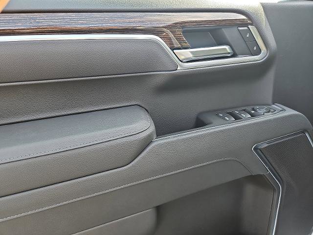 New 2026 GMC Sierra 1500 Elevation image 10