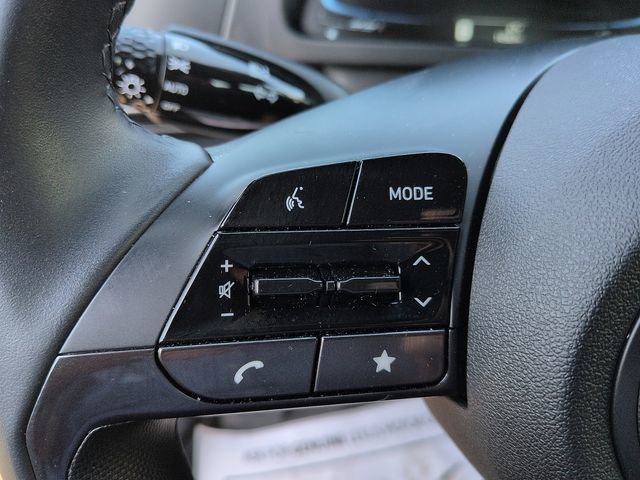 Used 2025 Hyundai Elantra Sport image 16