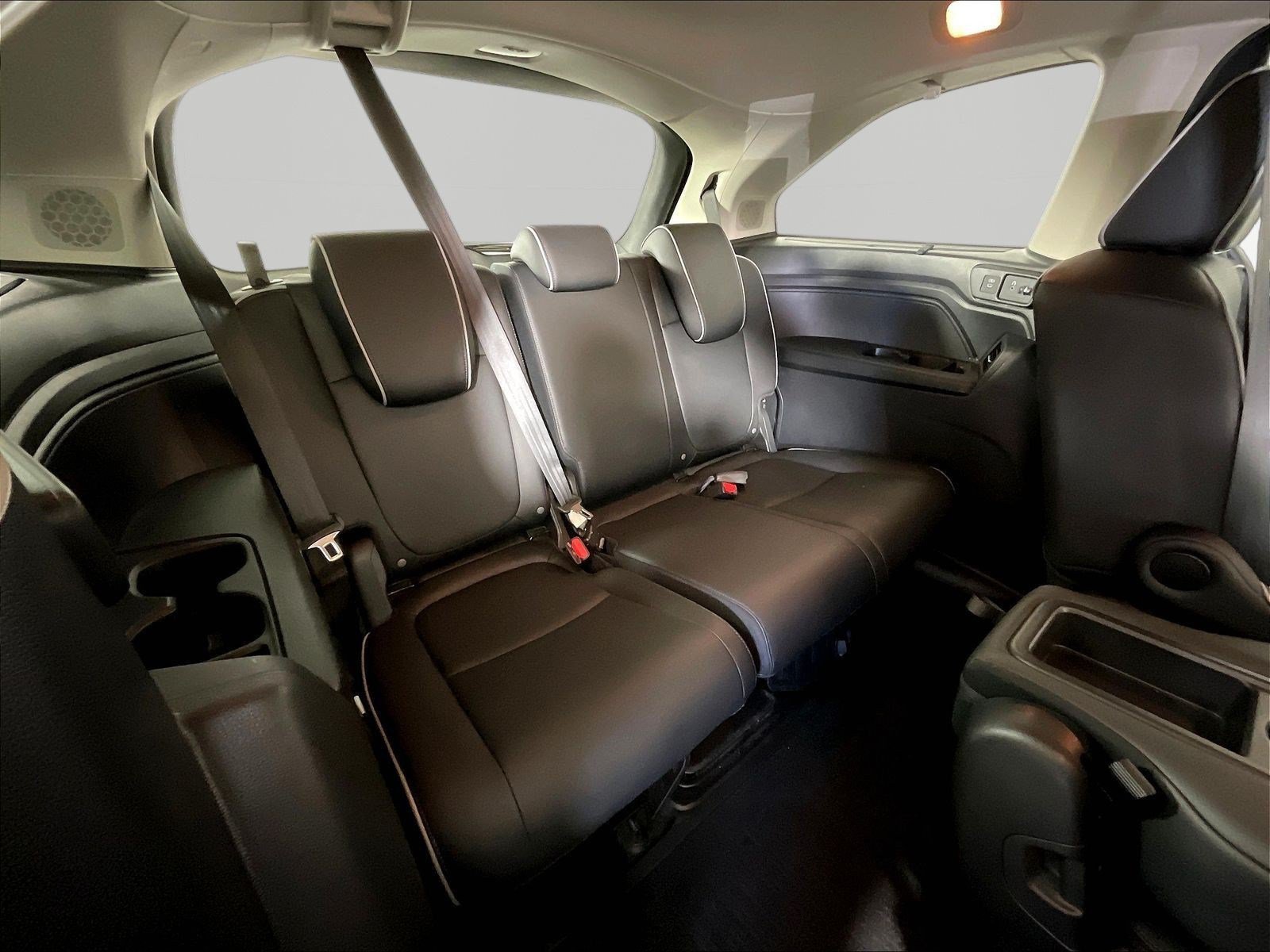 Used 2025 Honda Odyssey Elite image 26