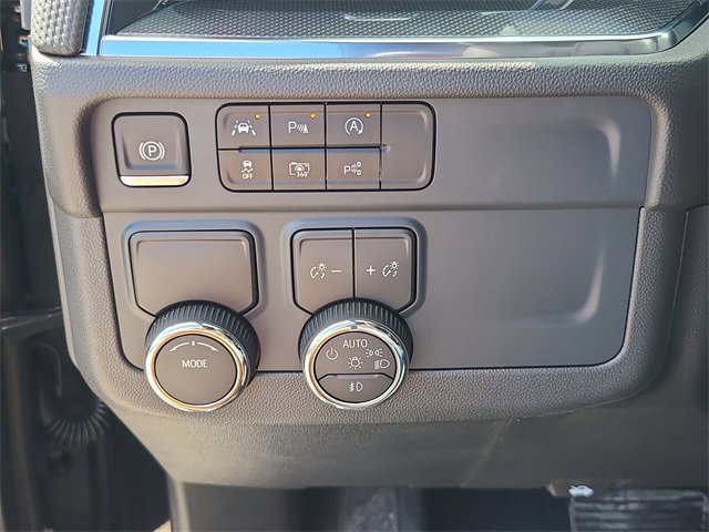 New 2026 Chevrolet Suburban RST w/ Comfort Package image 27