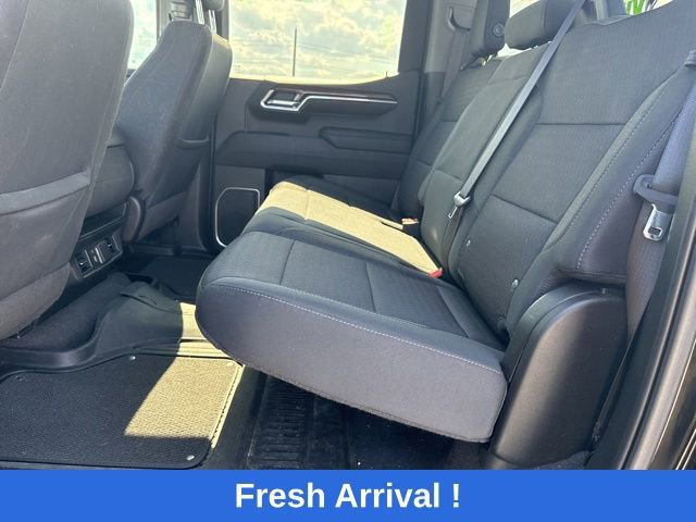Used 2023 Chevrolet Silverado 1500 LT w/ Protection Package RWD image 3