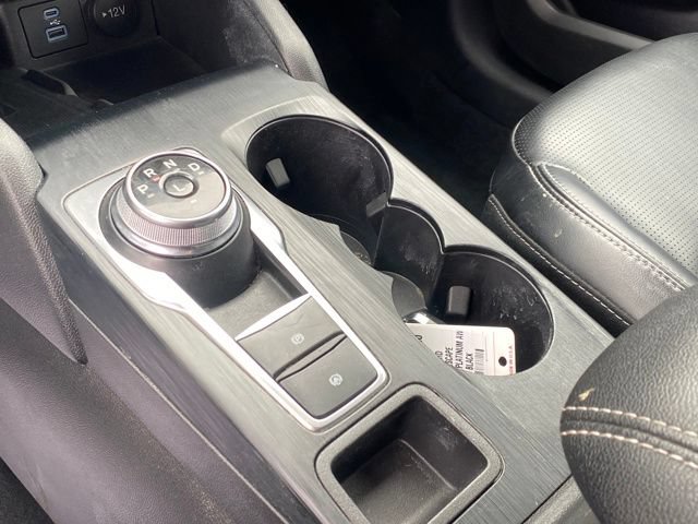 Used 2023 Ford Escape Platinum AWD/4WD image 12