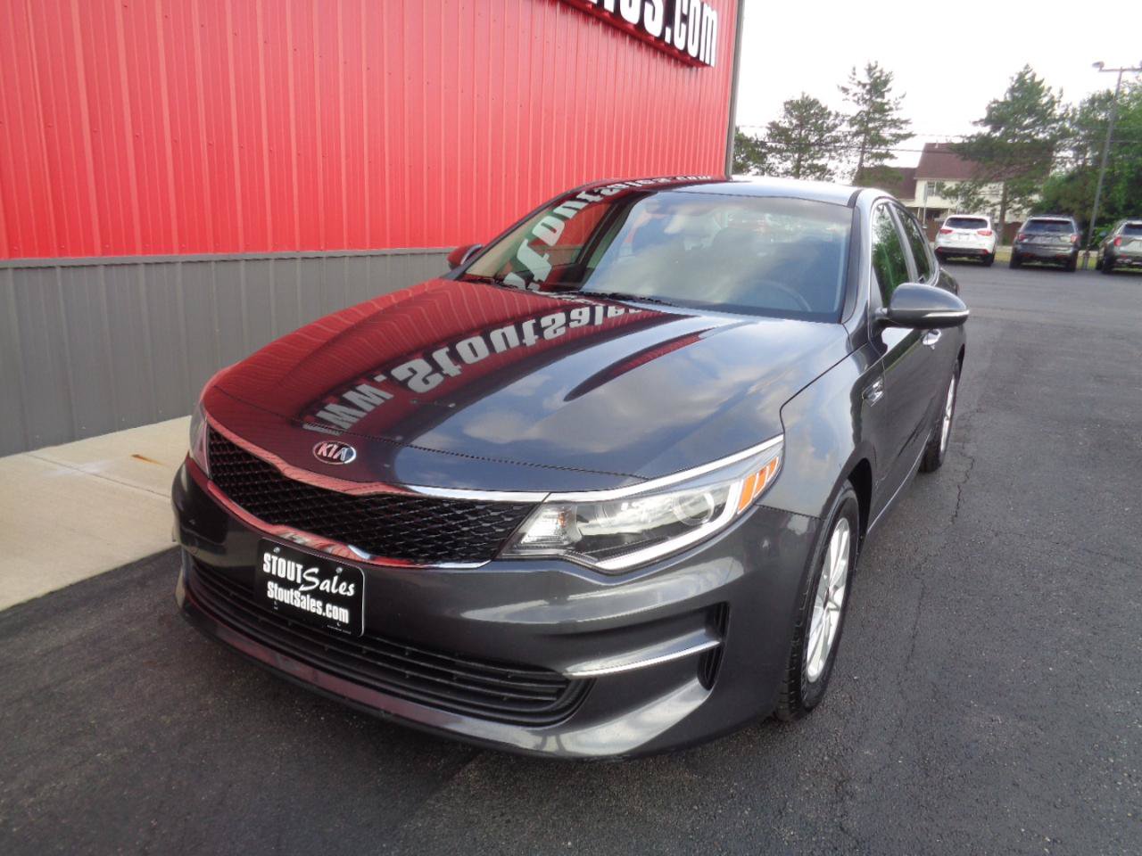 Used 2016 Kia Optima LX FWD image 1
