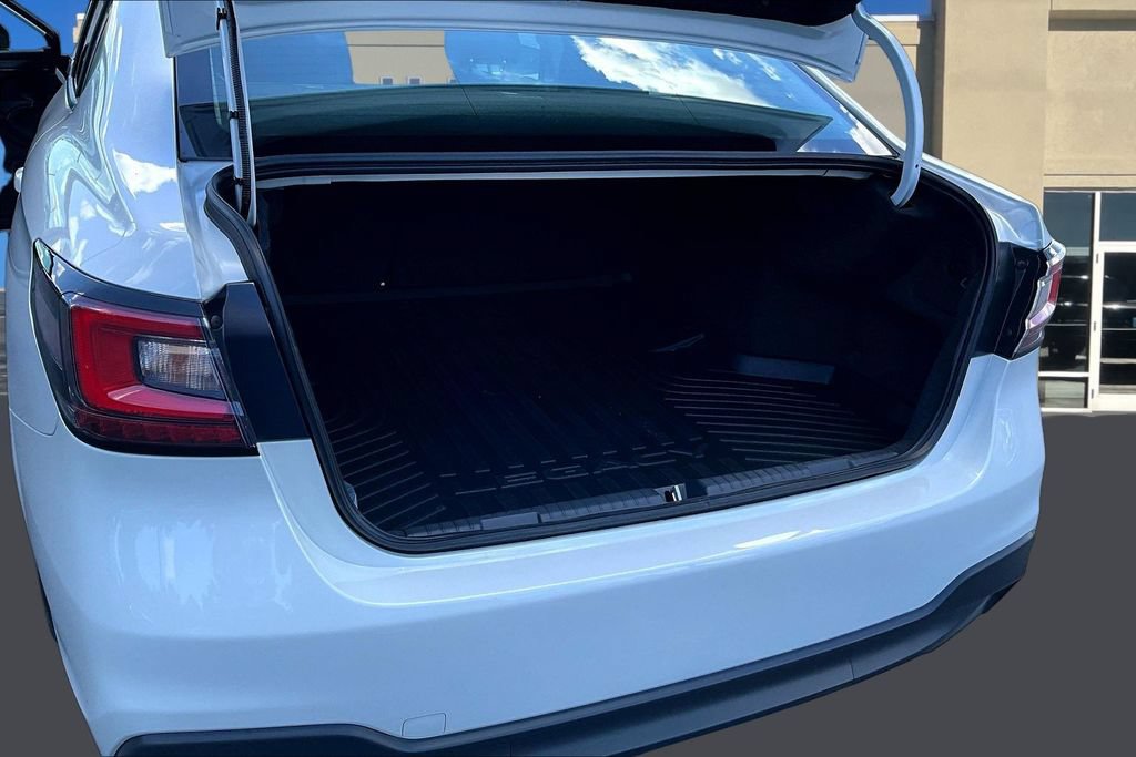 Used 2025 Subaru Legacy AWD/4WD image 8