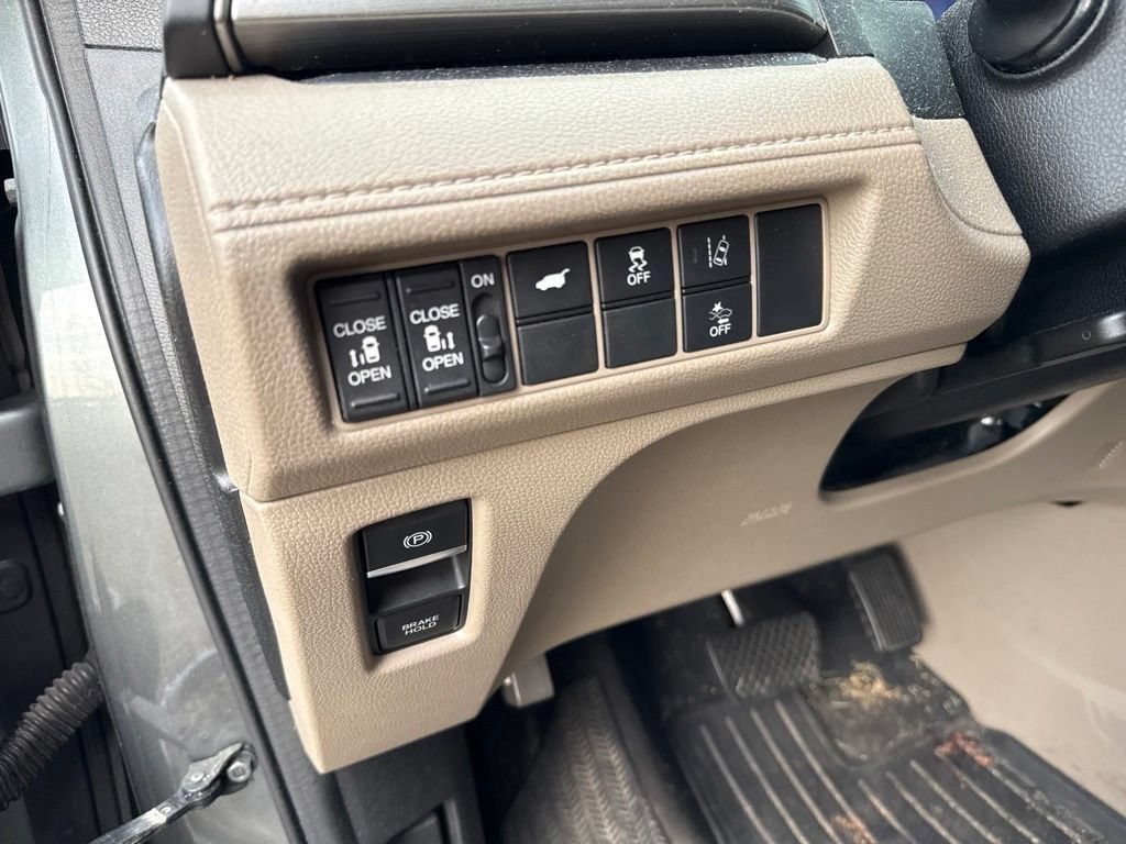 Used 2018 Honda Odyssey EX-L image 20