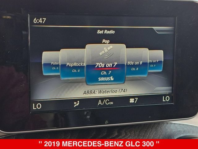 Used 2019 Mercedes-Benz GLC 300 4MATIC image 23