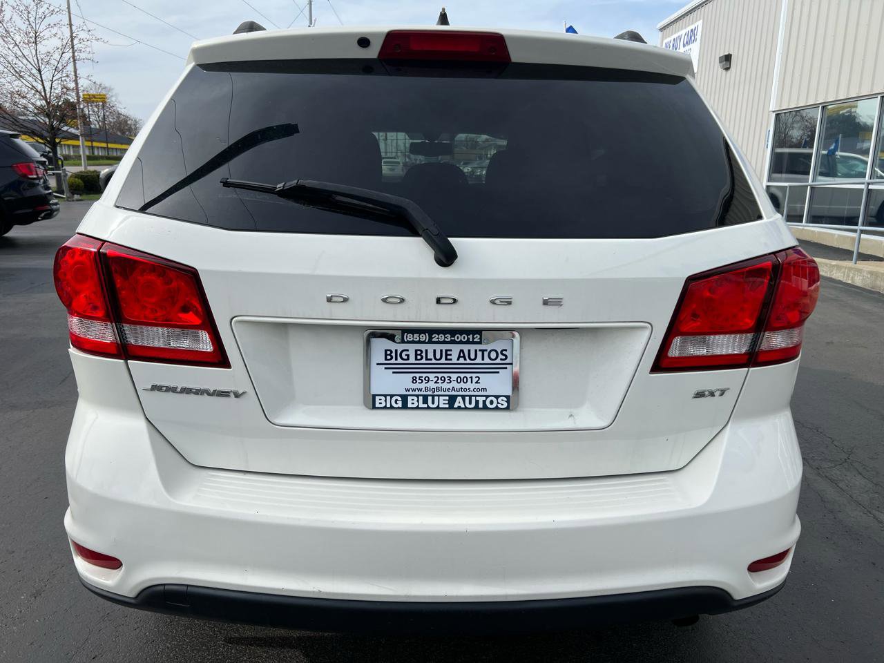 Used 2017 Dodge Journey SXT w/ Premium Group image 4