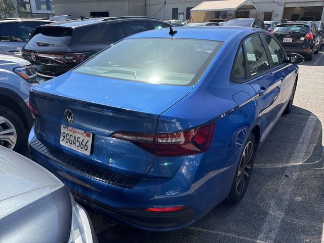 Certified 2023 Volkswagen Jetta Sport image 3