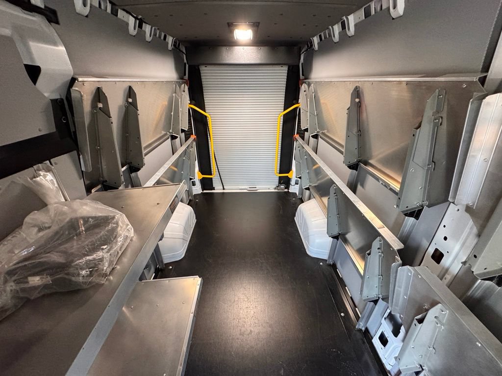 Used 2024 RAM ProMaster 3500 w/ Delivery Van Package FWD image 14