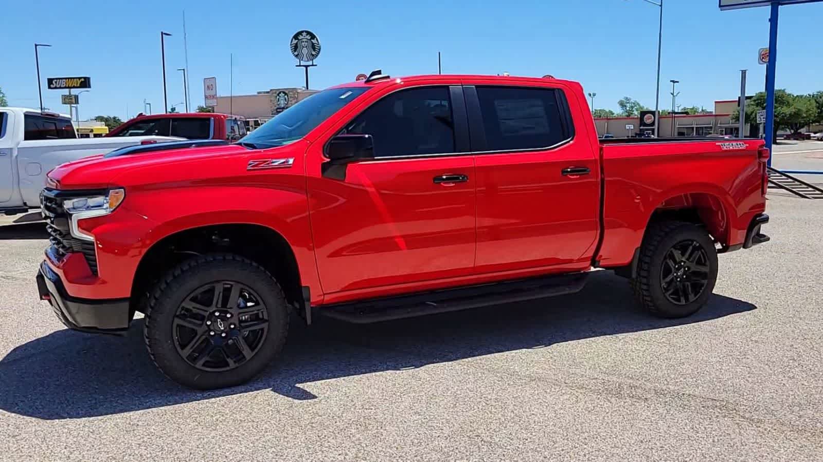 Used 2023 Chevrolet Silverado 1500 LT Trail Boss AWD/4WD image 4
