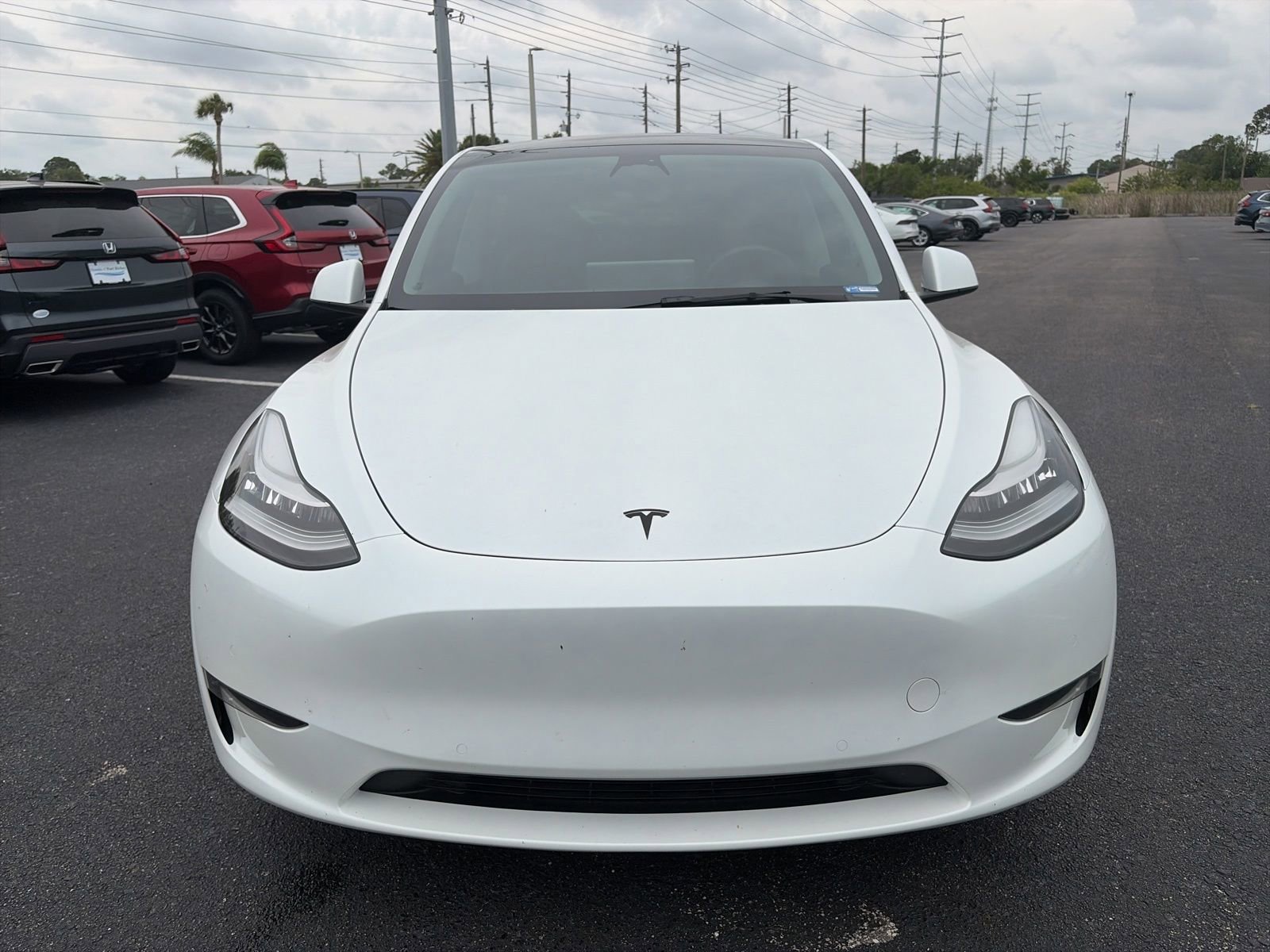 Used 2022 Tesla Model Y Long Range AWD/4WD image 2