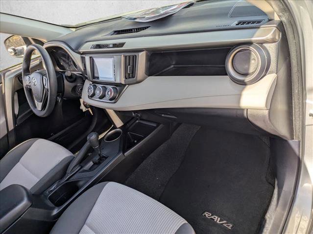 Used 2014 Toyota RAV4 LE image 20