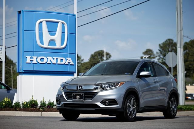 Used 2021 Honda HR-V EX-L image 1