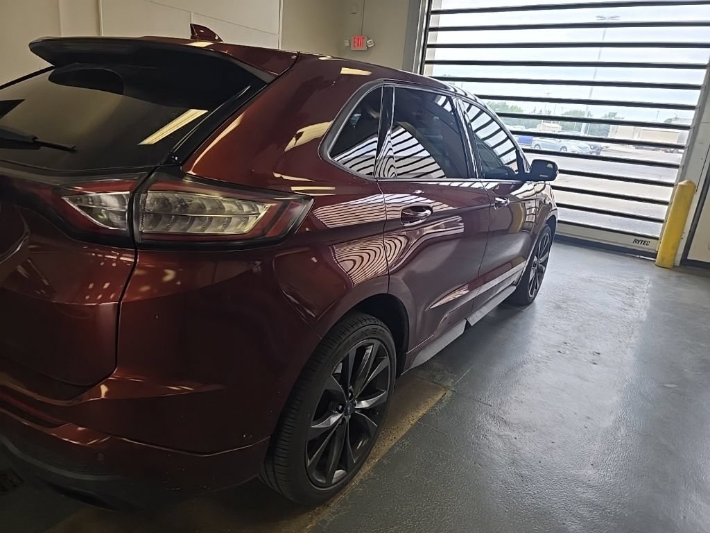 Used 2015 Ford Edge Sport w/ Equipment Group 401A AWD/4WD image 3