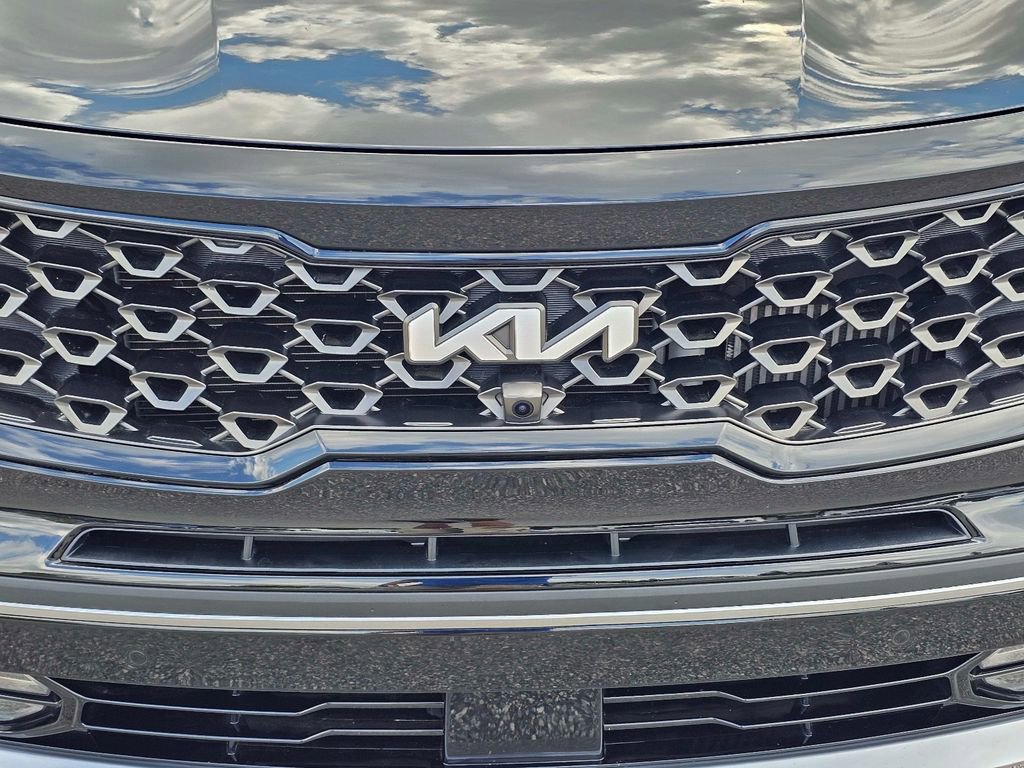 Certified 2022 Kia Sorento SX Prestige w/ Rust Color Package image 3