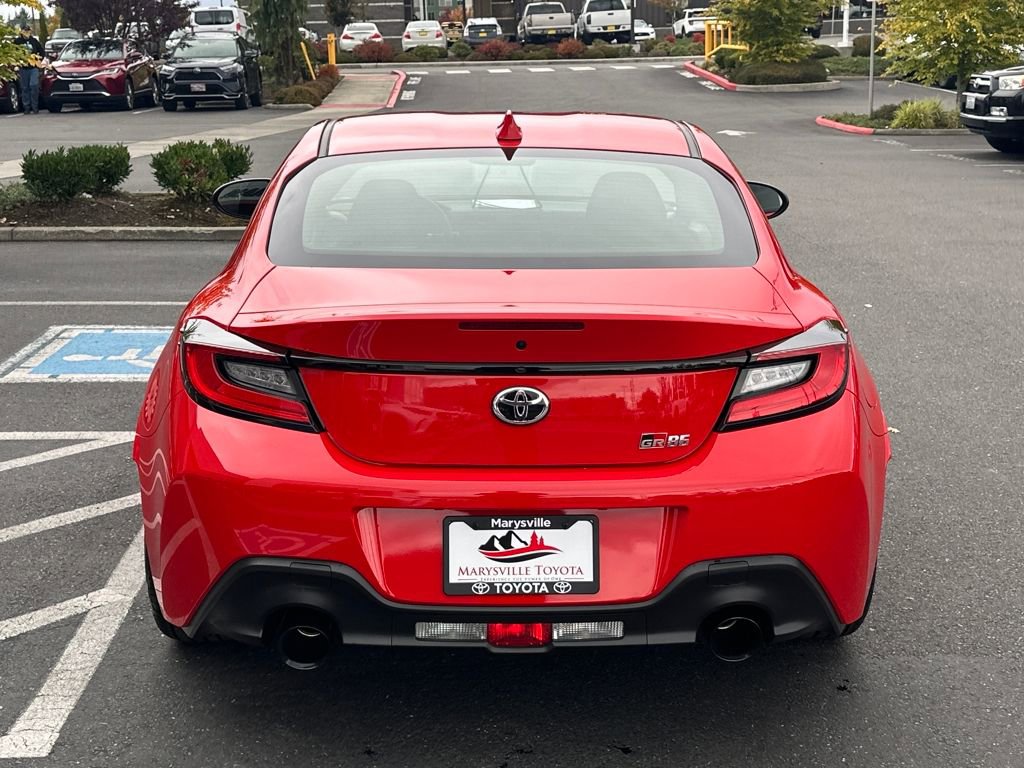 New 2025 Toyota GR86 image 4