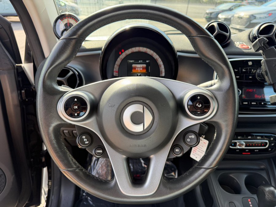 Used 2018 smart fortwo electric drive RWD image 11