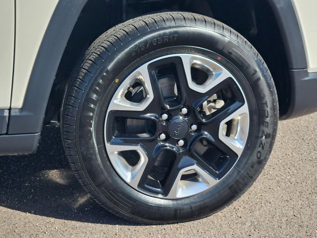 Used 2017 Jeep Compass Trailhawk w/ Popular Equipment Group image 26