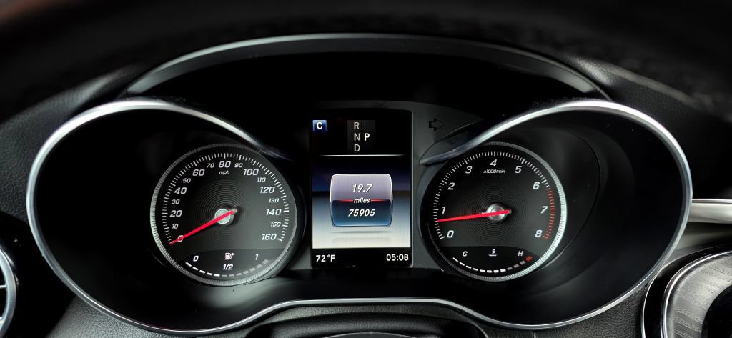 Used 2019 Mercedes-Benz GLC 300 4MATIC w/ AMG Line image 15