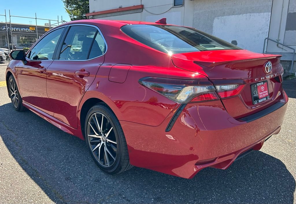 Certified 2024 Toyota Camry SE w/ Cold Weather Package FWD image 7