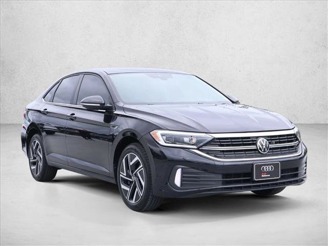 Used 2022 Volkswagen Jetta SEL FWD image 3
