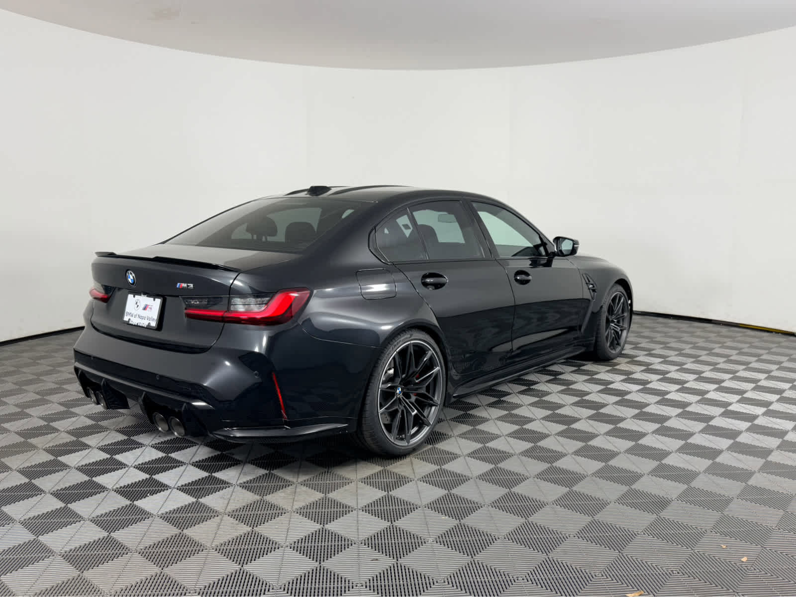 Used 2024 BMW M3 w/ Executive Package RWD image 3