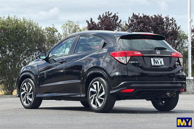 Used 2020 Honda HR-V Sport image 6