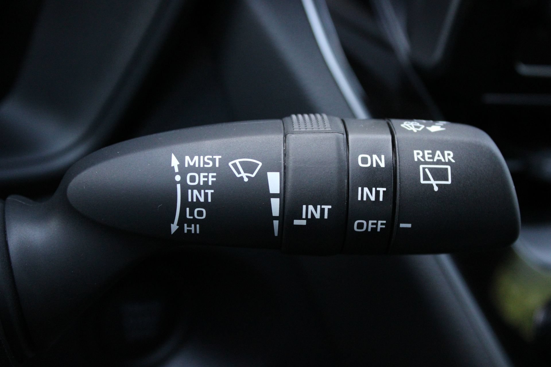 New 2026 Toyota Corolla Cross LE AWD/4WD image 32
