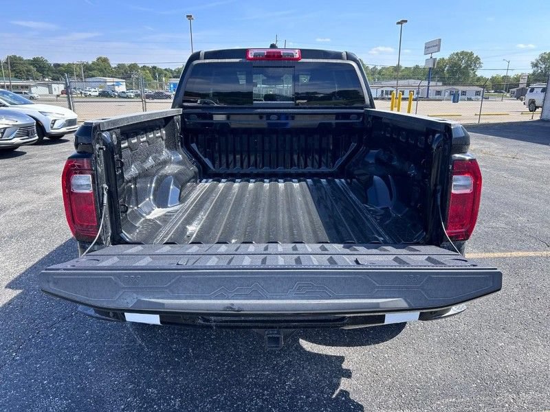 New 2026 GMC Canyon Elevation w/ Convenience Package RWD image 5