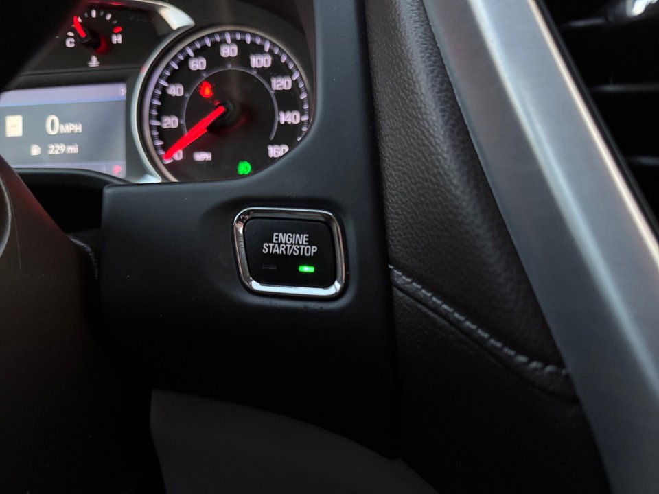 Certified 2022 GMC Acadia SLT w/ Trailering Package image 23