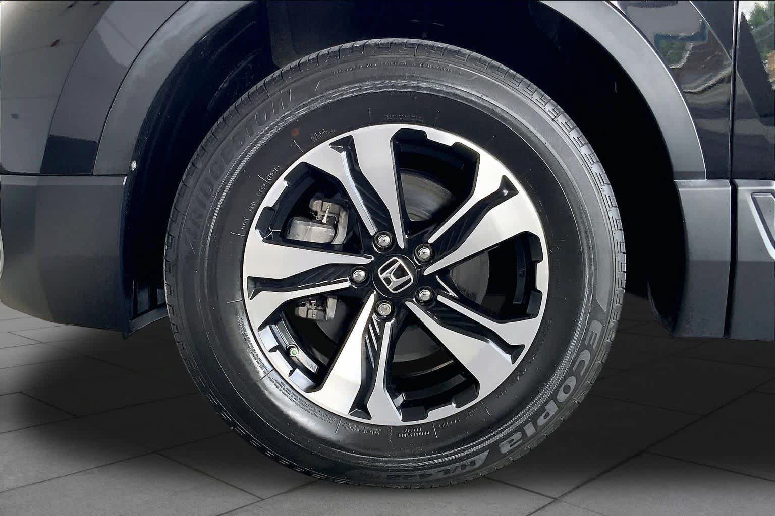 Used 2021 Honda CR-V Special Edition image 11