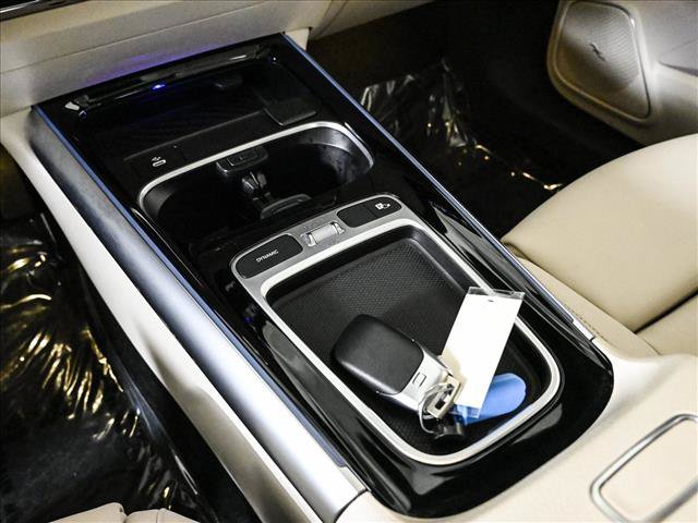 Certified 2025 Mercedes-Benz GLA 250 4MATIC image 13