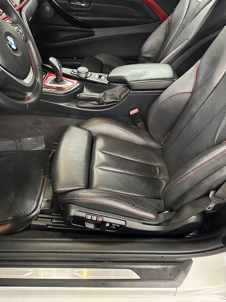 Used 2014 BMW 435i Convertible image 13