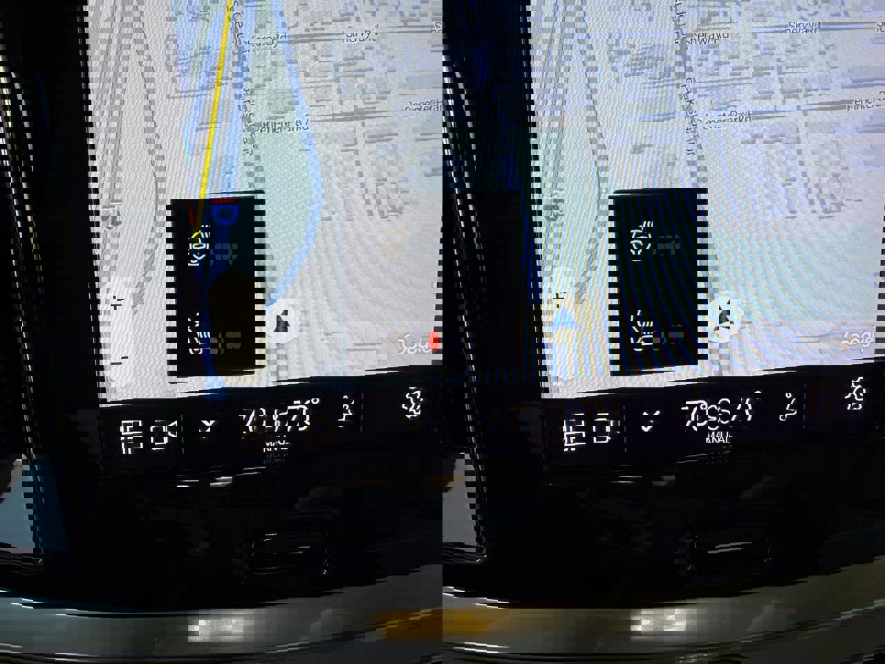 Used 2023 Volvo S60 B5 Ultimate w/ Climate Package image 22