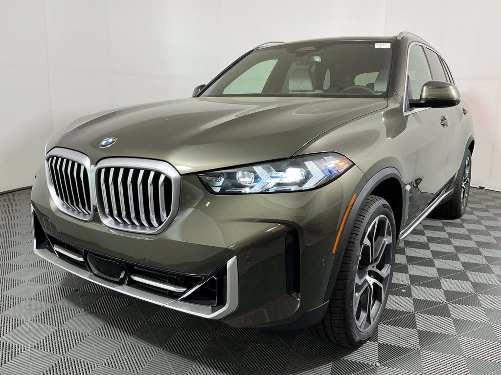 New 2026 BMW X5 xDrive40i w/ Climate Comfort Package AWD/4WD image 2